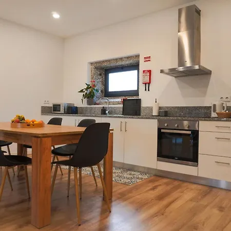 Casas De Fralaes 아파트 *