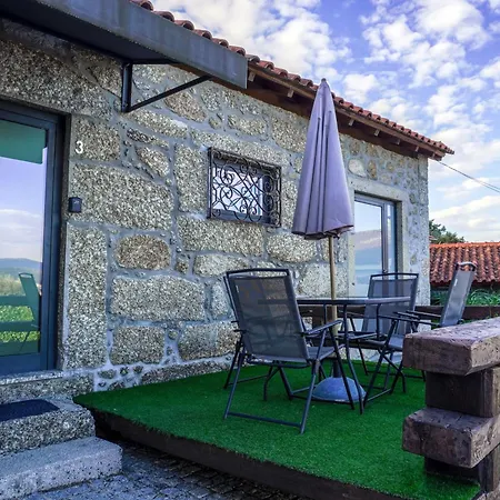 Casas De Fralaes Apartment