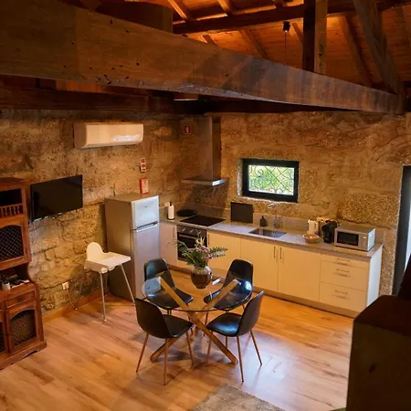 Casas De Fralaes *