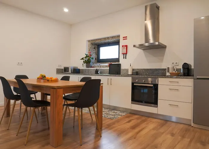 Casas De Fralaes 아파트 *