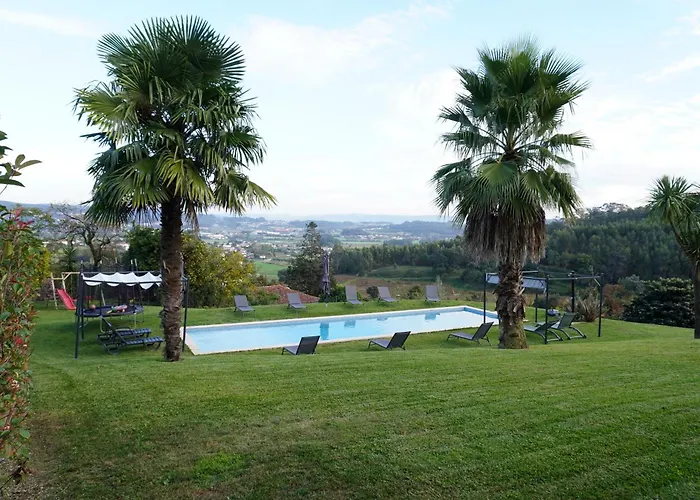 Casas De Fralaes アパート Grimancelos